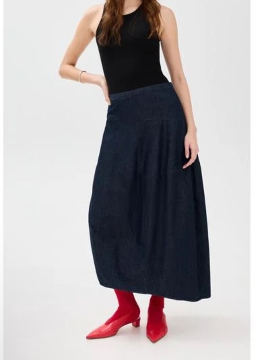 Tibi Dresses & Skirts - Tibi Blue Lightweight Denim Midi Skirt Asymmetrical Hem Cotton Size 6 NWT